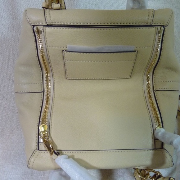 NEW Tory Burch Half-Moon Sand Dune Beige Leather Small Satchel/Crossbody Bag - Picture 7 of 13